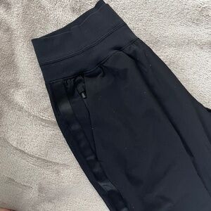 Athleta Brooklyn Jogger with City Stripe Size 8